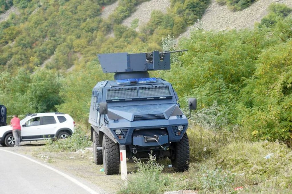 Kosovo Jarinje policija