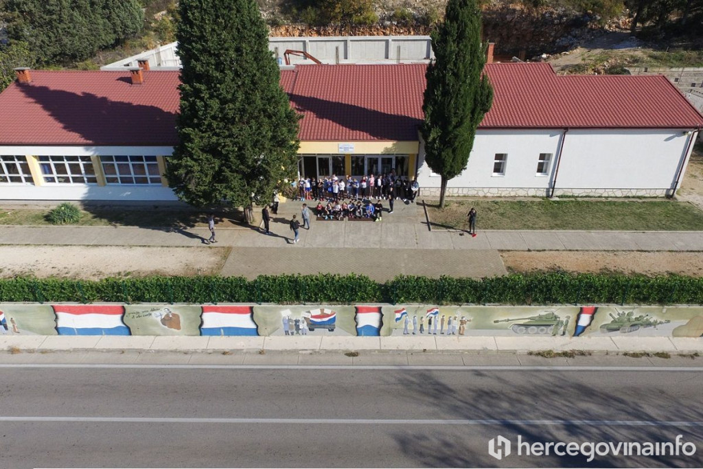 škola, Područna škola Polog, udžbenici, vijesti