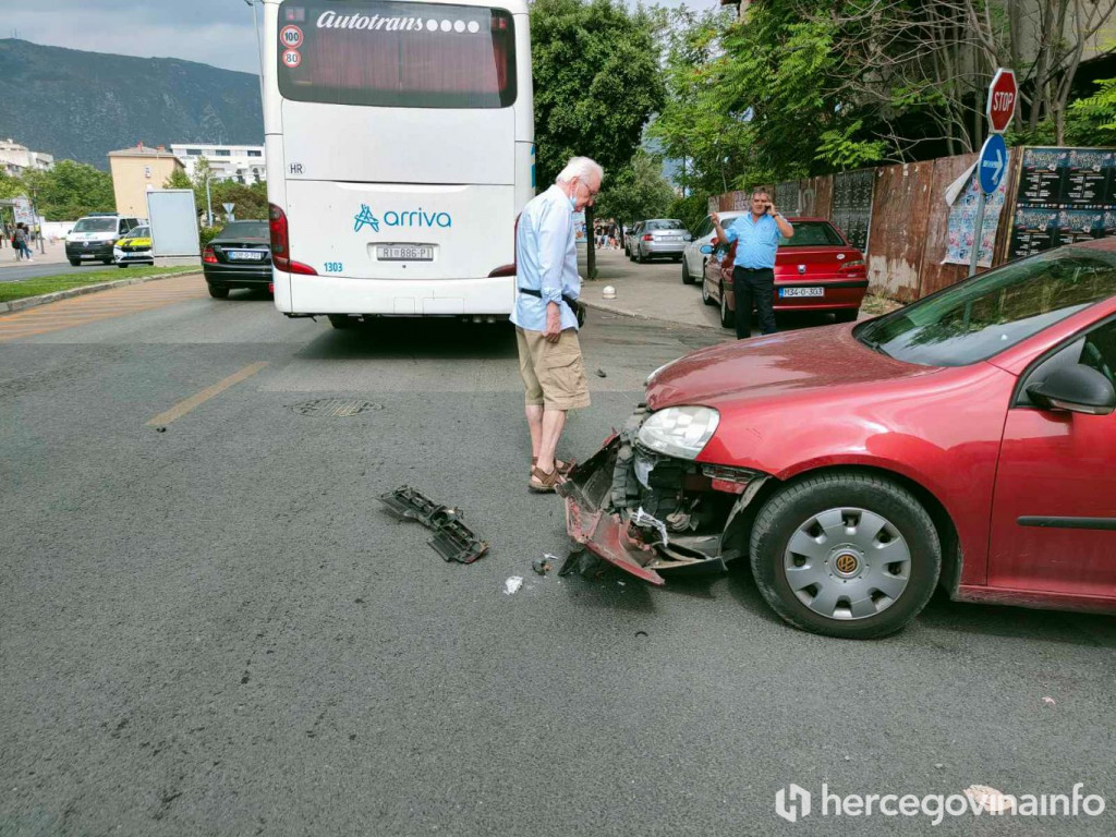 prometna nesreća, Mostarski Bulevar, Mostar