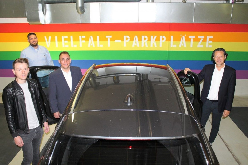 LGBT, imigranti, parking, Njemačka