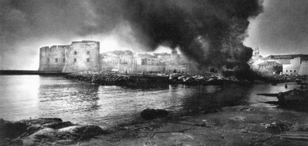 Dubrovnik, jug hrvatske, rat, jna