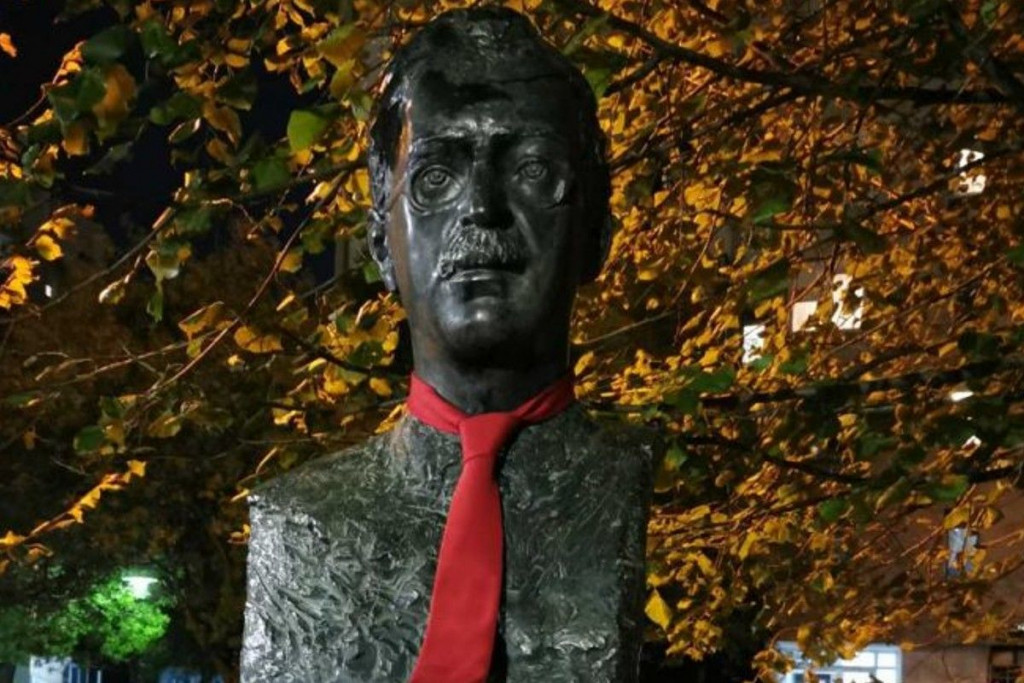 Svjetski dan kravate, kravata