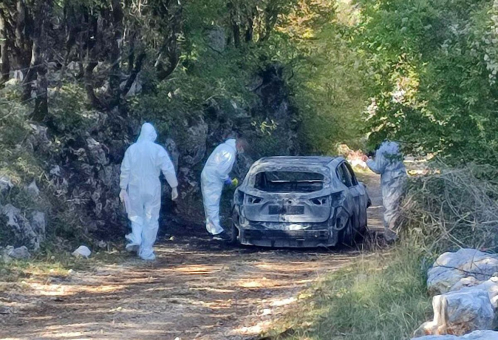 Nikšić pljačka pošte zapaljeni auto
