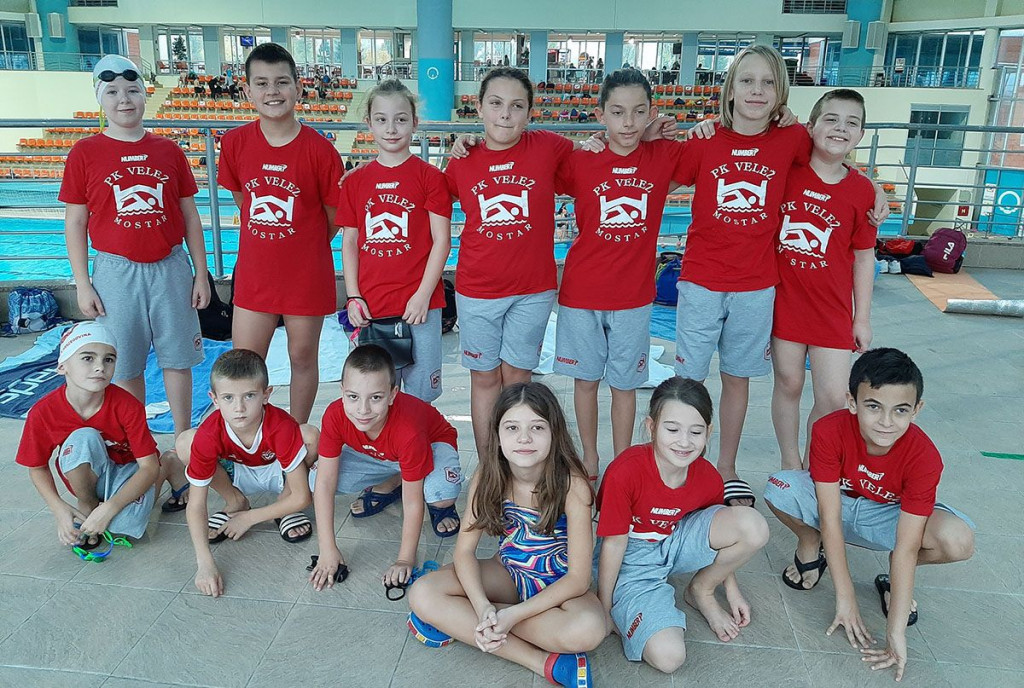 Plivači Veleža na Piccolo kupu