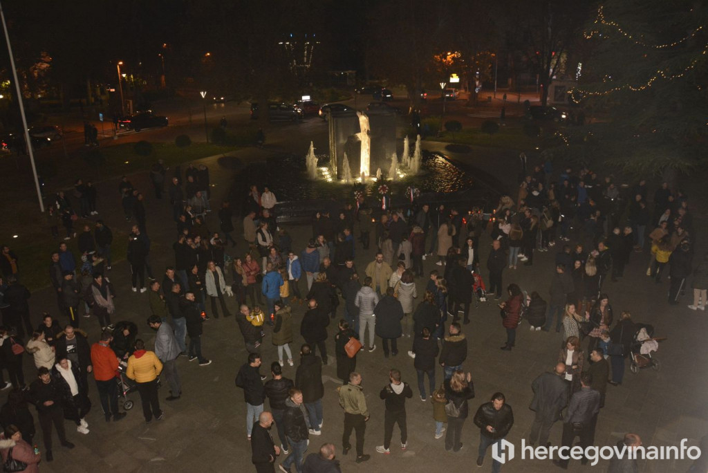 Prosvjed protiv covid mjera Mostar