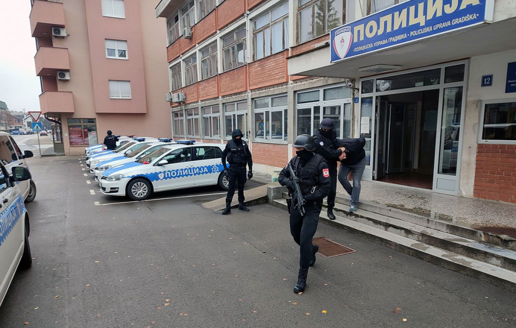 Uhićenje Gradiška