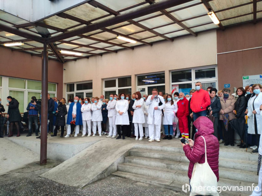 Prosvjed zdravstvenih djelatnika u Konjicu