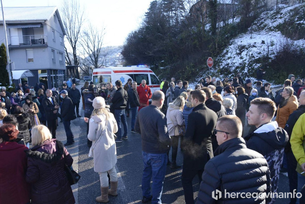 Prosvjed zdravstvenih djelatnika Konjic