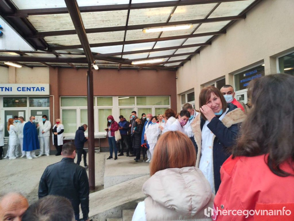 Prosvjed zdravstvenih djelatnika u Konjicu