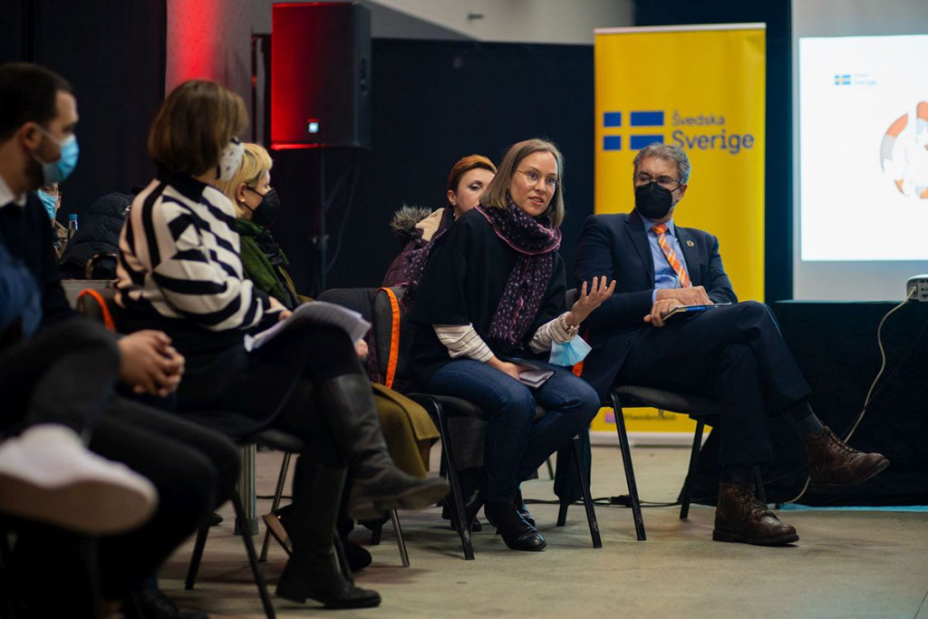 Diskusija nasilje nad ženama OKC Abrašević