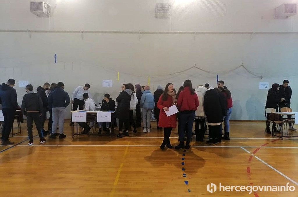 Srednjoškolci Konjic