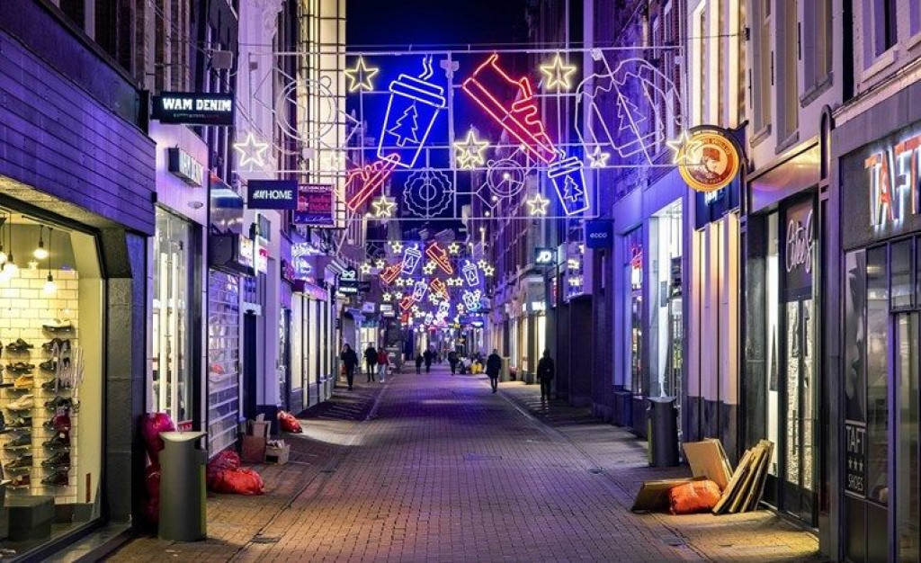 koronavirus, lockdown, omikron