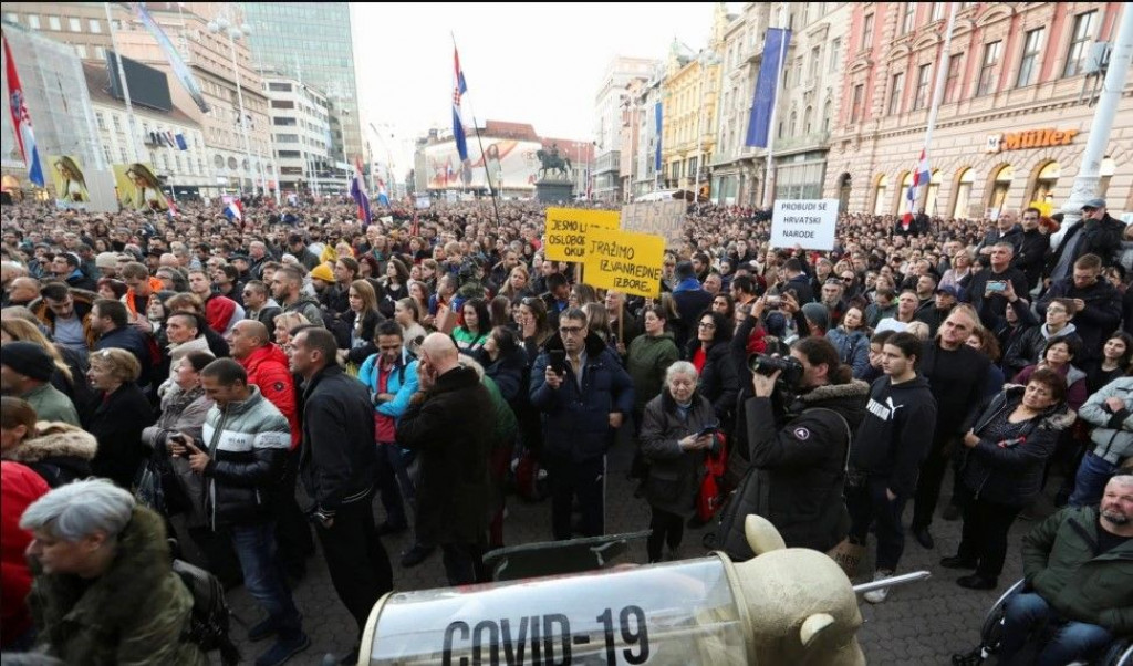 liječnici, prosvjed, pfizer