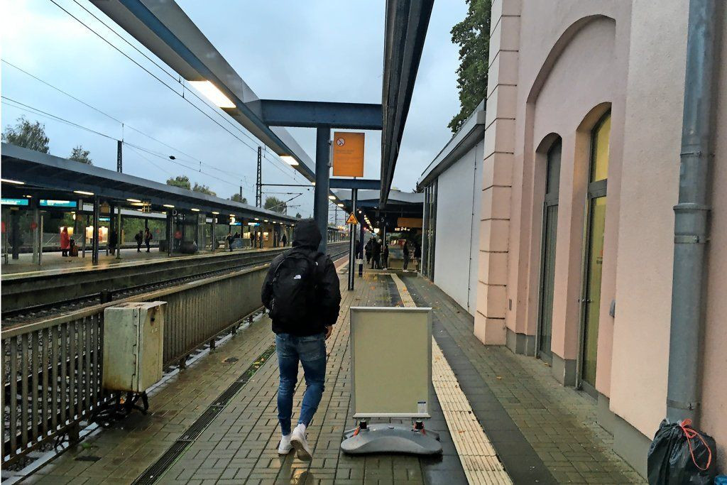 Njemačka, dječak, alkohol, pijan