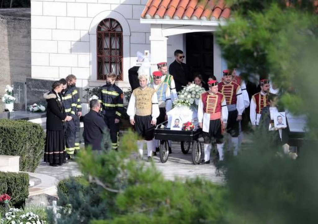 pokop korčula mladići