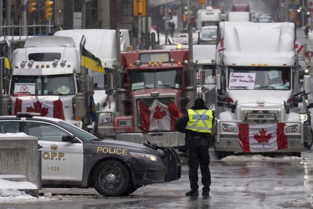 Kanada, prosvjed kamiondžija, obvezno cijepljenje