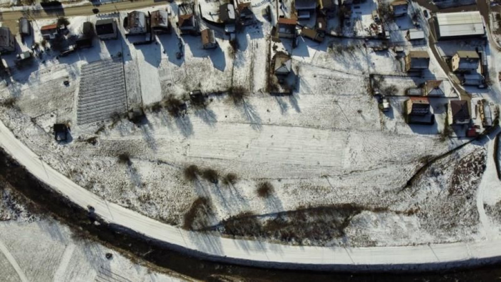 Fojnica zemljište škola