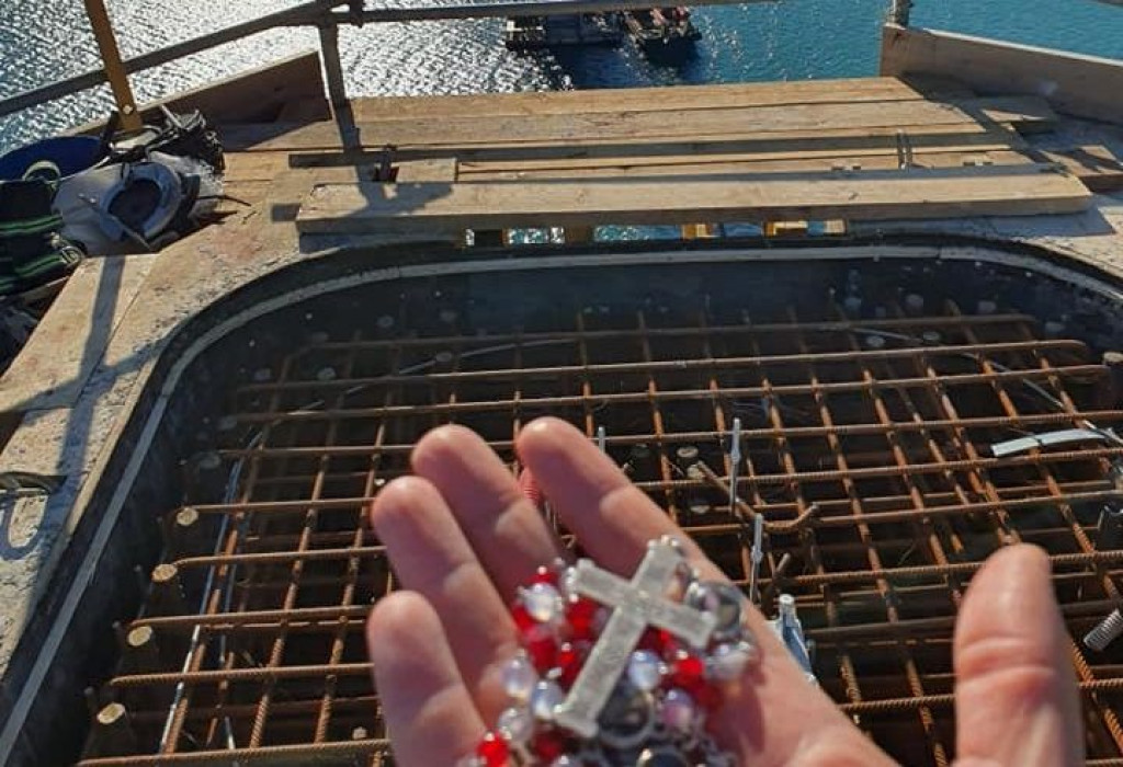 Pelješki most krunica