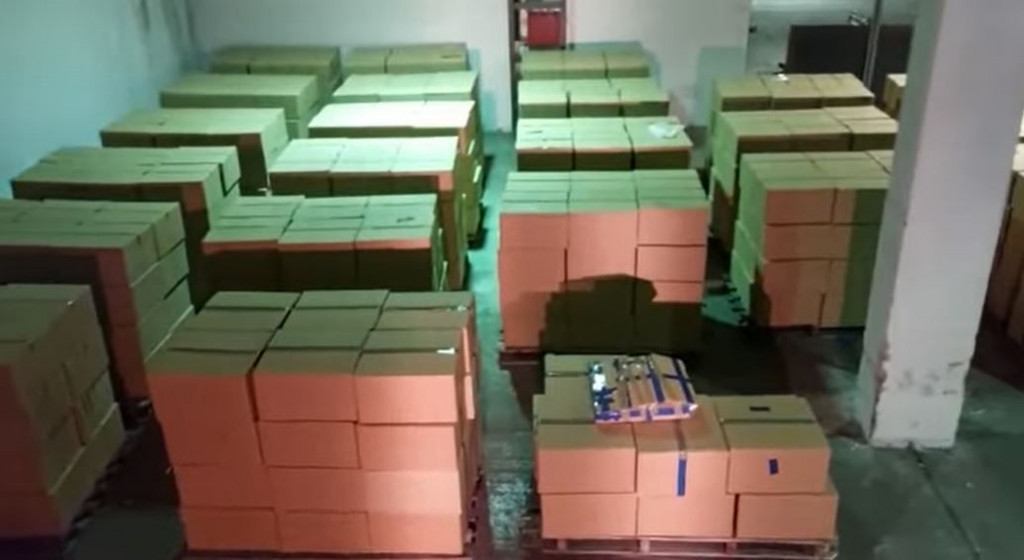 Luka Ploče, šverc cigareta, krijumčarenje cigareta