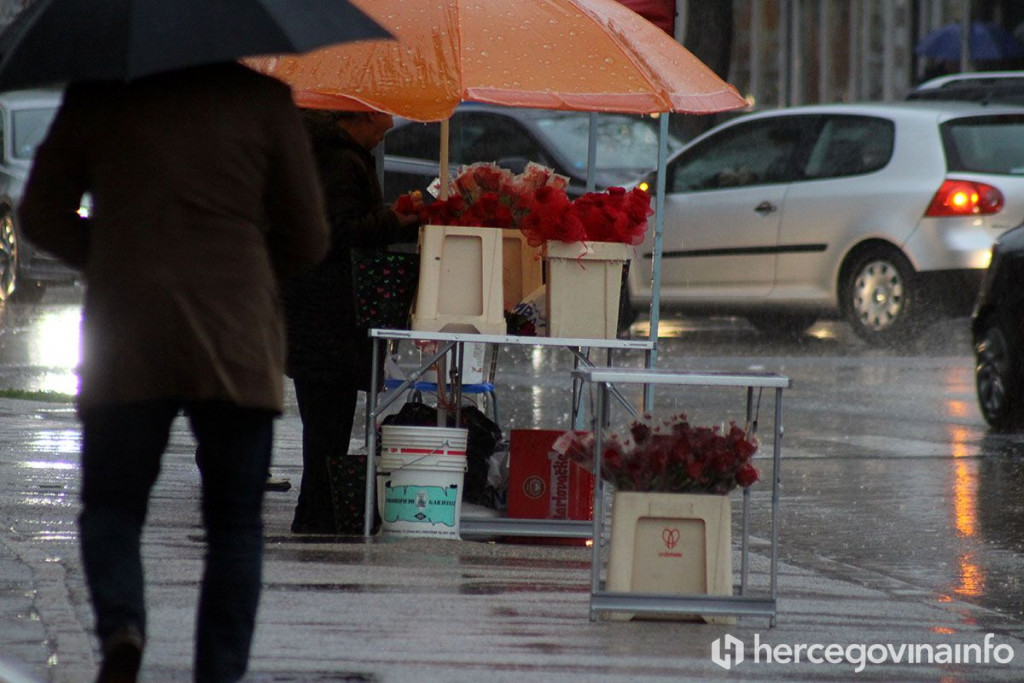 Valentinovo crvene ruže
