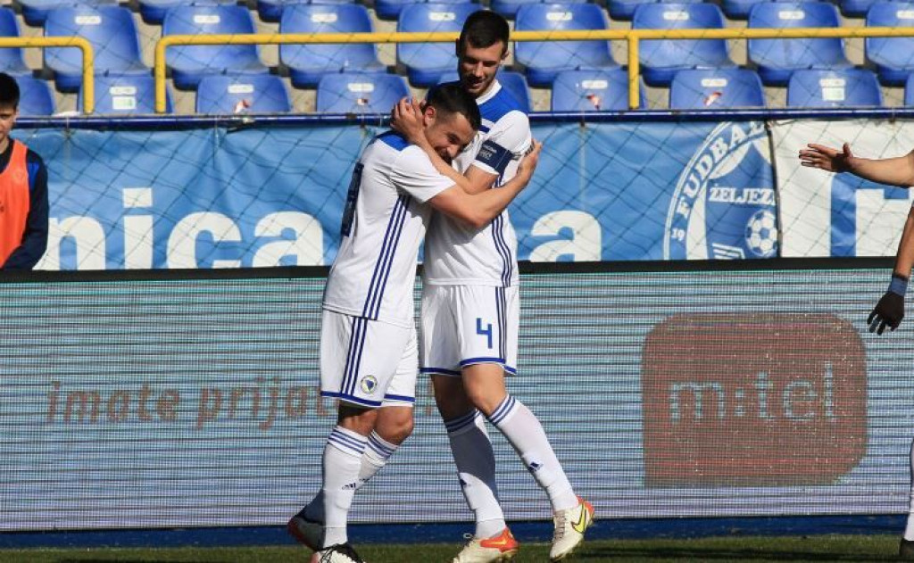 Ivan Bašić, Mlada reprezentacija BiH