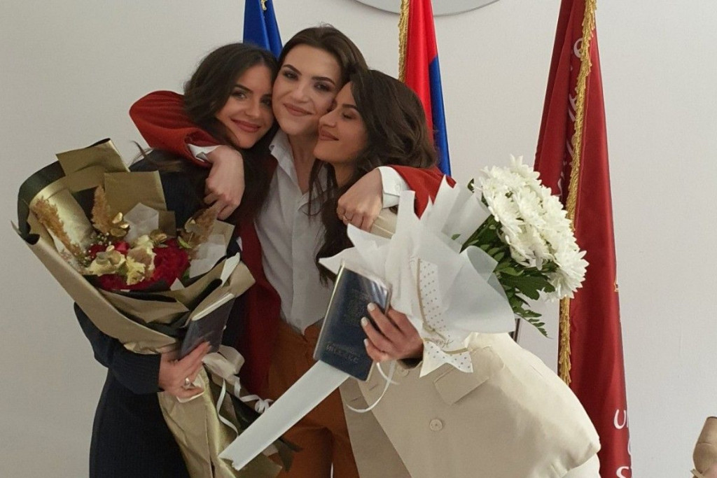 sestre, studentice, Istočna Ilidža, ilidža, Kristina Drašković, Olivera Drašković, Nadežda Drašković