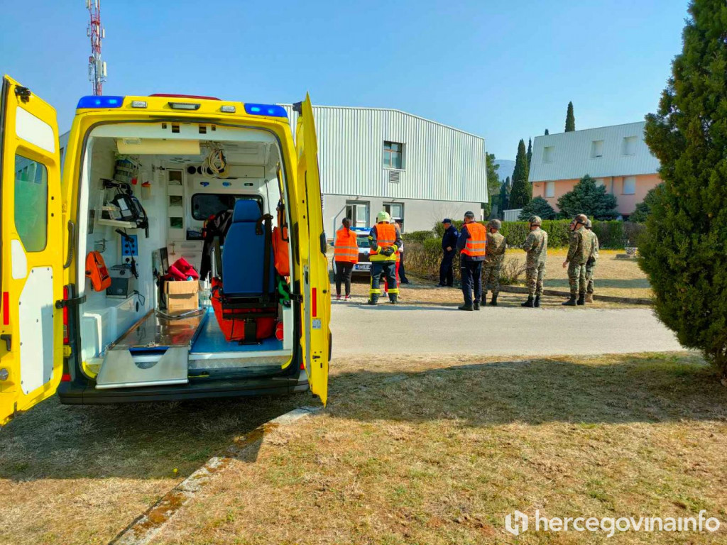 Pokazna vježba "Race"