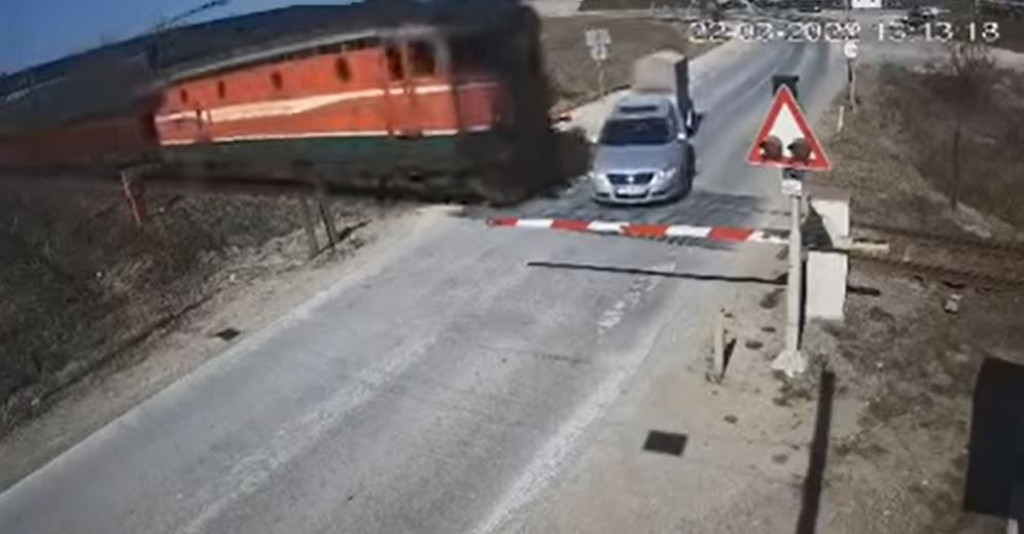 teretni vlak, željeznička pruga, rampa, vlak