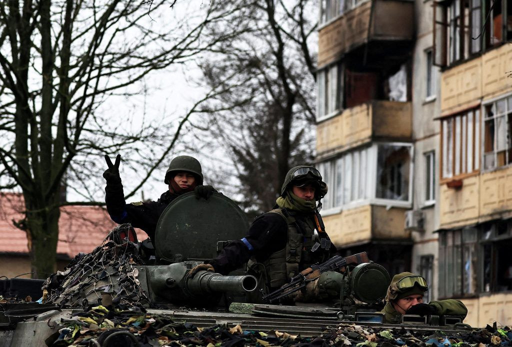 rat u ukrajini, Kijev