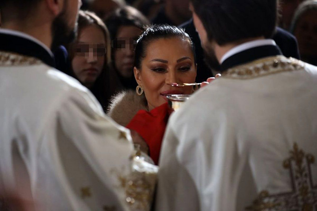 Svetlana Ceca Ražnatović pričest