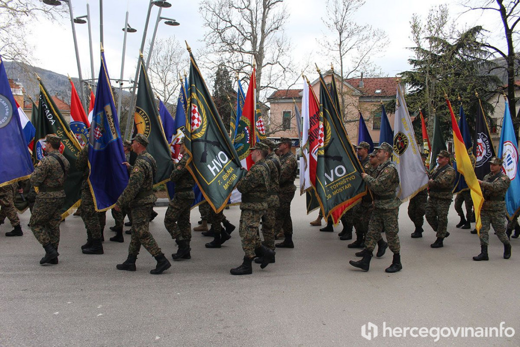 30 godina HVO zastave