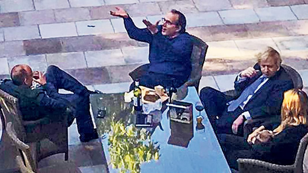 Velika Britanija, koronavirus, kazne, Boris Johnson