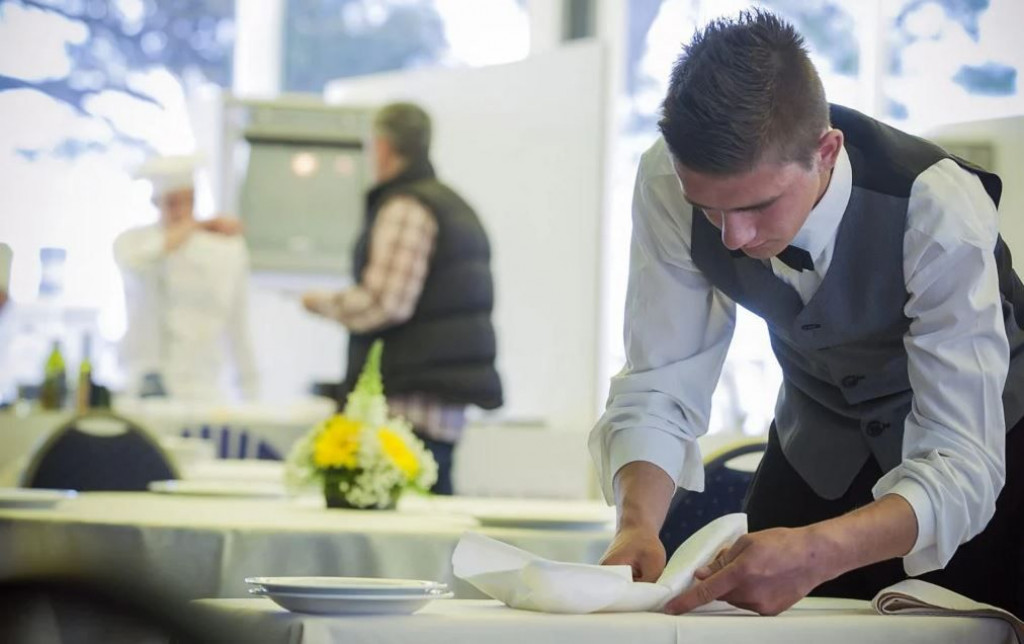 sezonski radnici, turistički radnici, turistička sezona, Dalmacija, sezonski radnici, sezonski posao, austrija, Njemačka