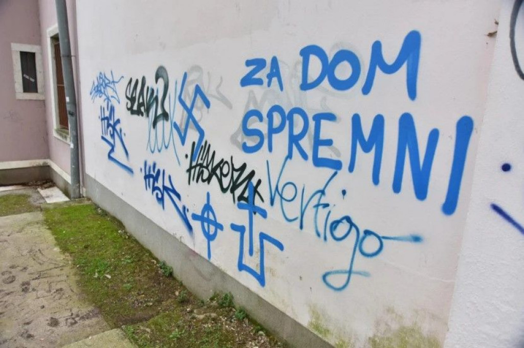 Andrej Plenković, za dom spremni, Hrvatska