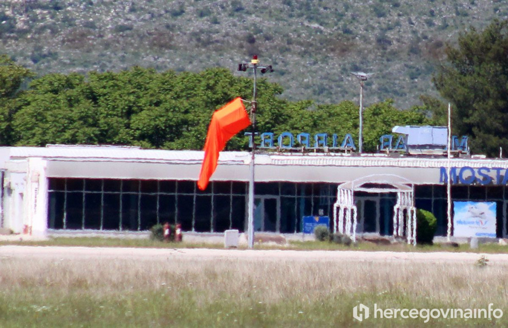 Vjetar zračna luka aerodrom Mostar