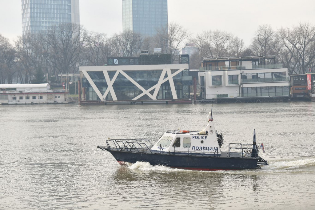 Matej Periš, Beograd, Dunav