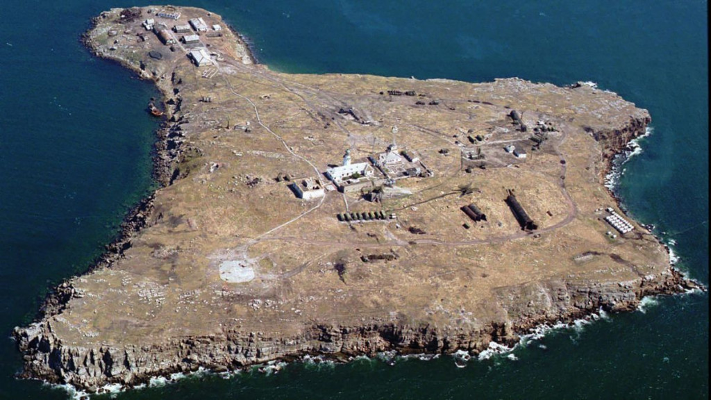 rat u ukrajini, Rusija, ukrajina, Zmijski otok