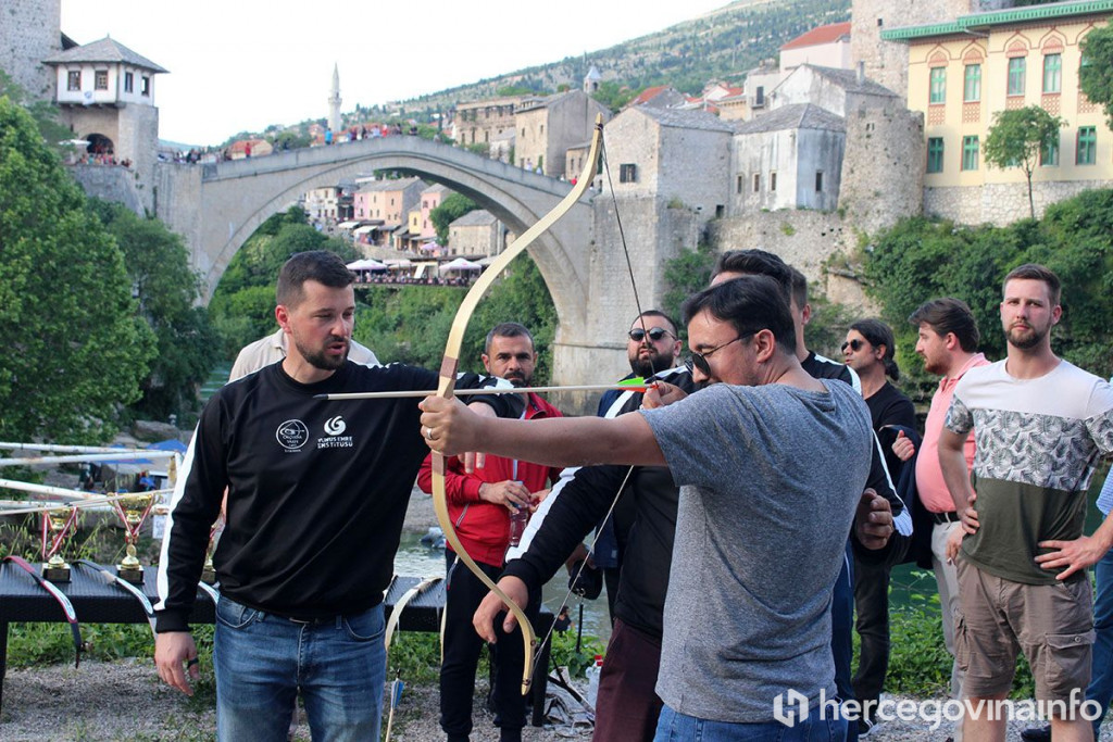 Tursko streličarstvo Stari most