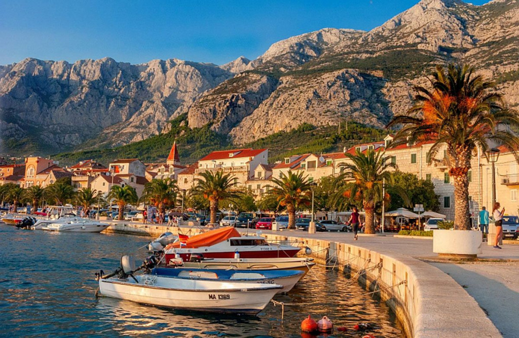 Makarska odmor more
