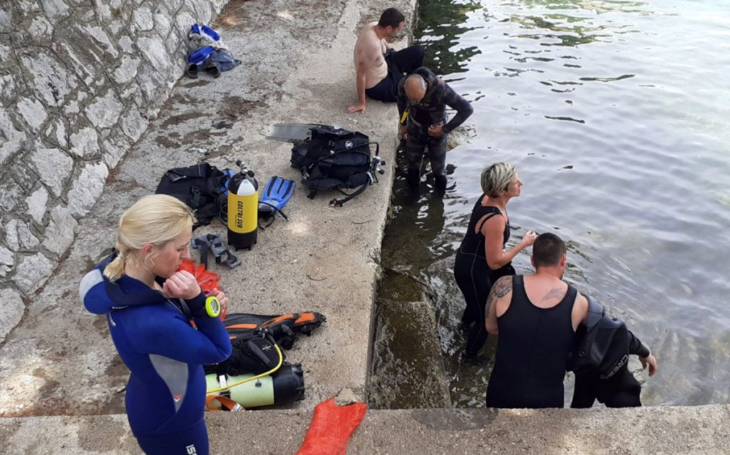 Ronioci ciscenje Neum