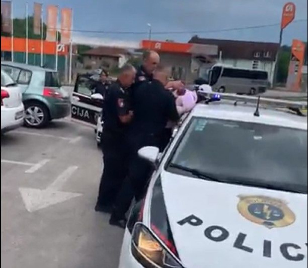 migrant ,Sarajevo,Neredi