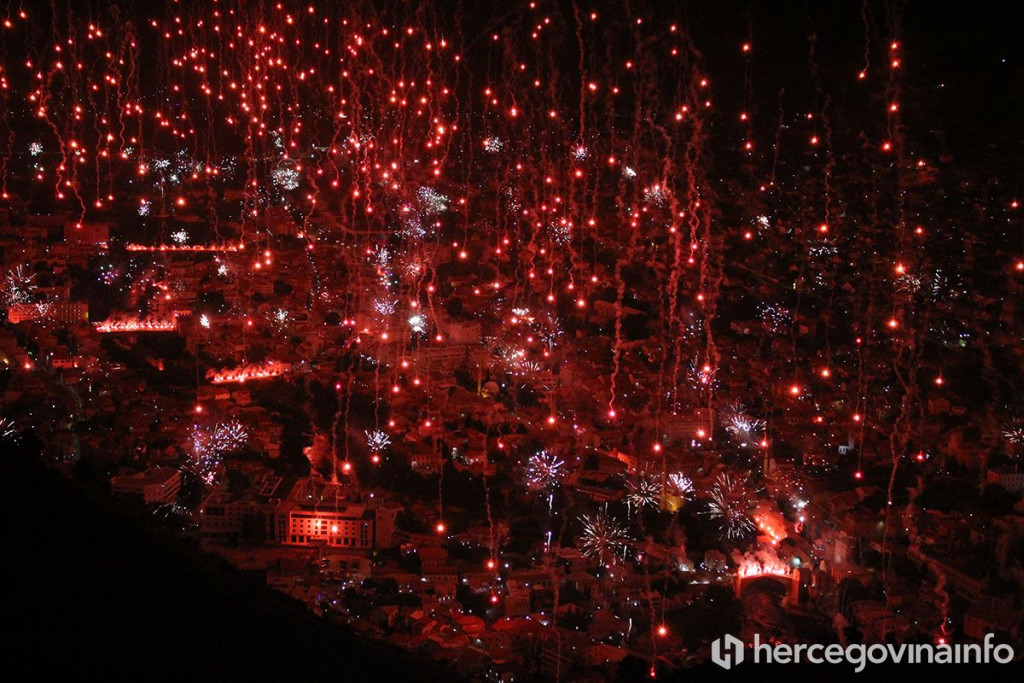 Velež,Red Army,vatromet