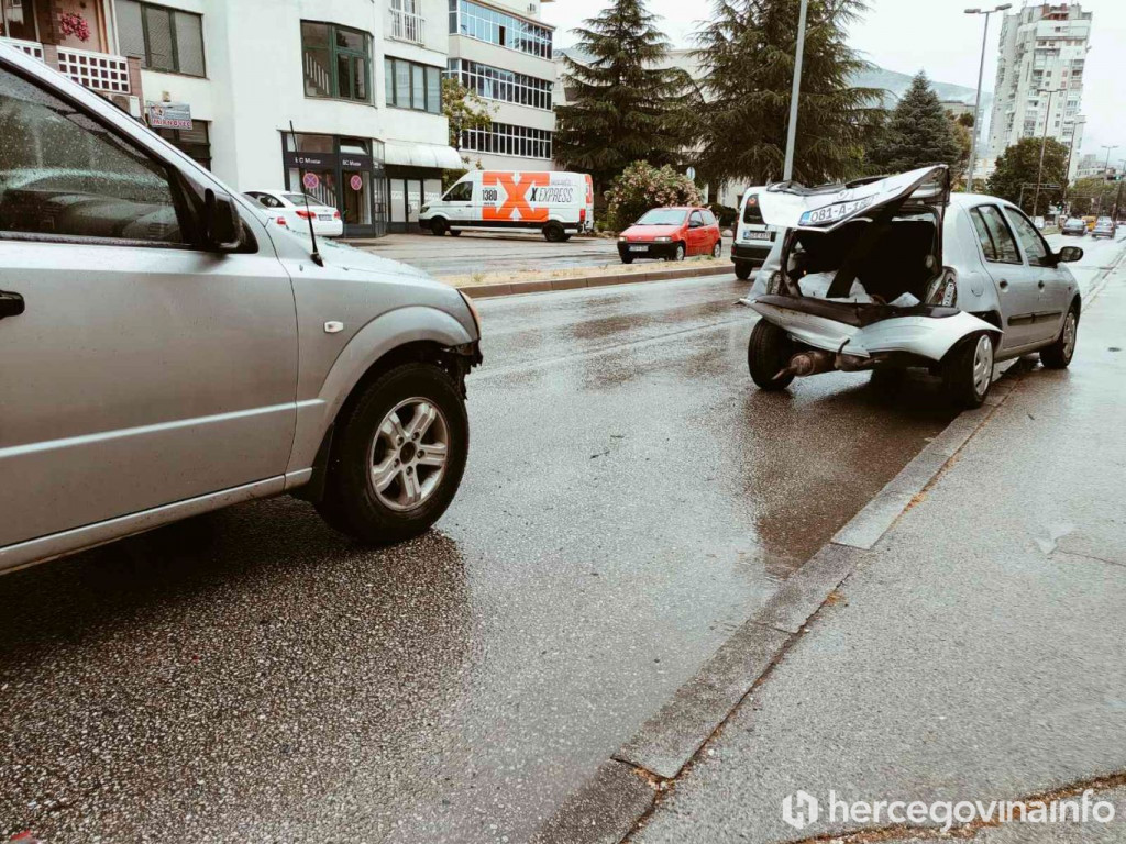 dubrovačka ulica,Mostar,prometna nesreća