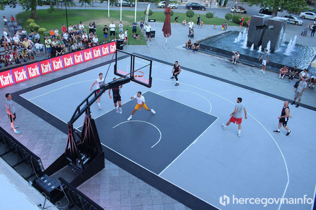 Streetball košarka pred Kosačom