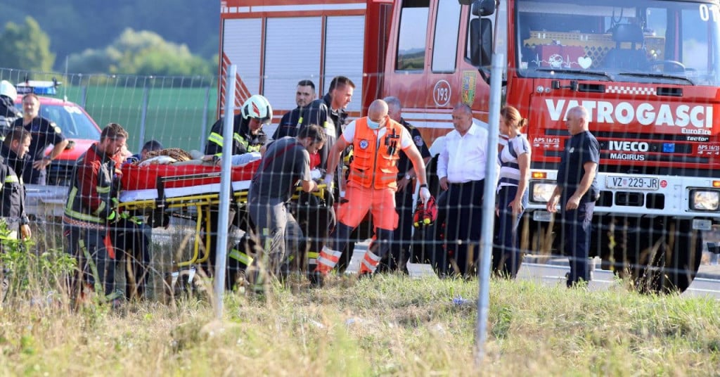 teška prometna nesreća,poljaci,autobus,tragedija