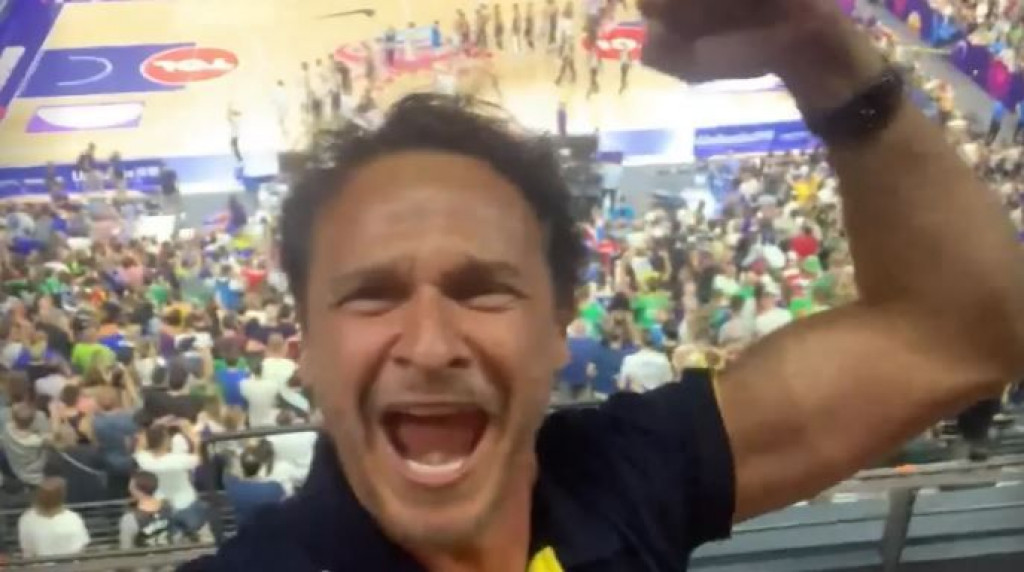 enis bešlagić,Košarkaška reprezentacija BiH