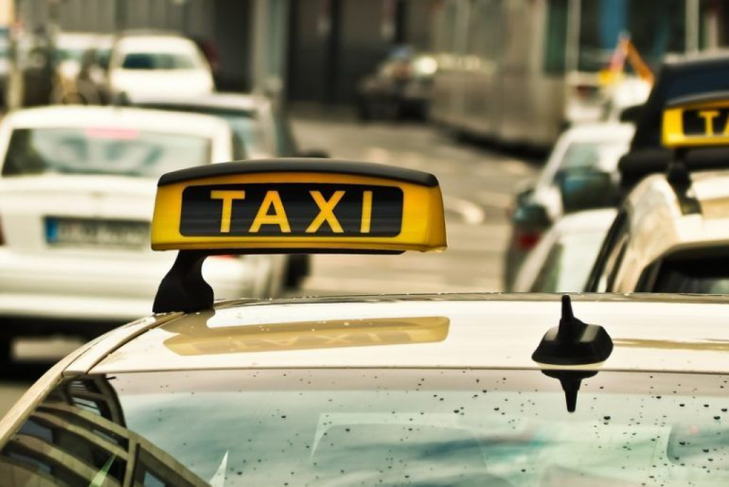 odšteta,taksist,Nijaz Dževlan,odvjetnik,punomoć ,Dubrovnik,pijani vozači,besplatan taxi