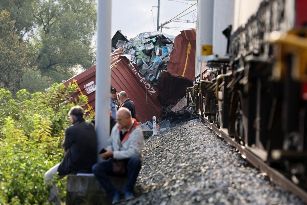 Željeznička nesreća Novska vlakovi