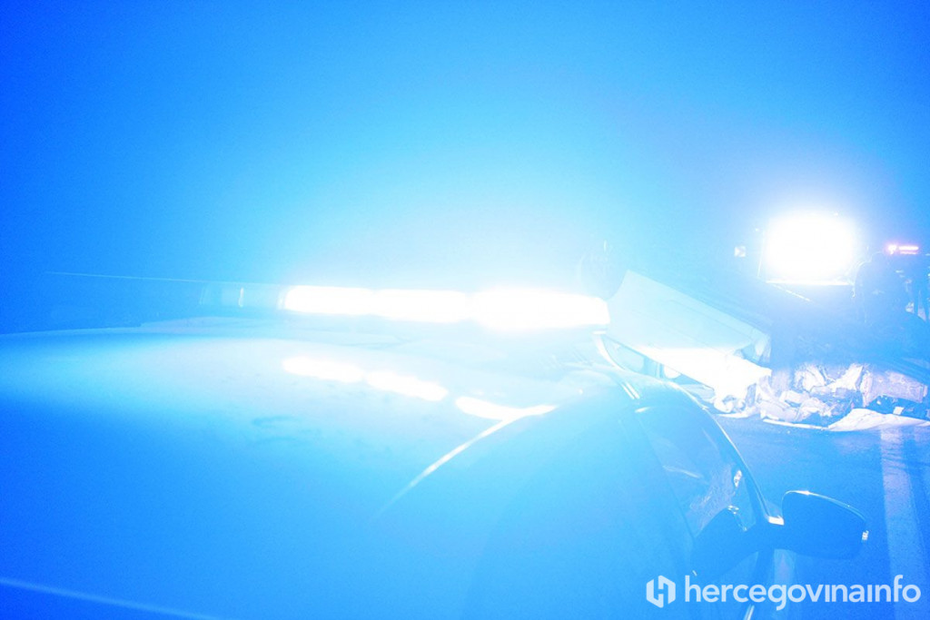 Rotacije prometna nesreća noć