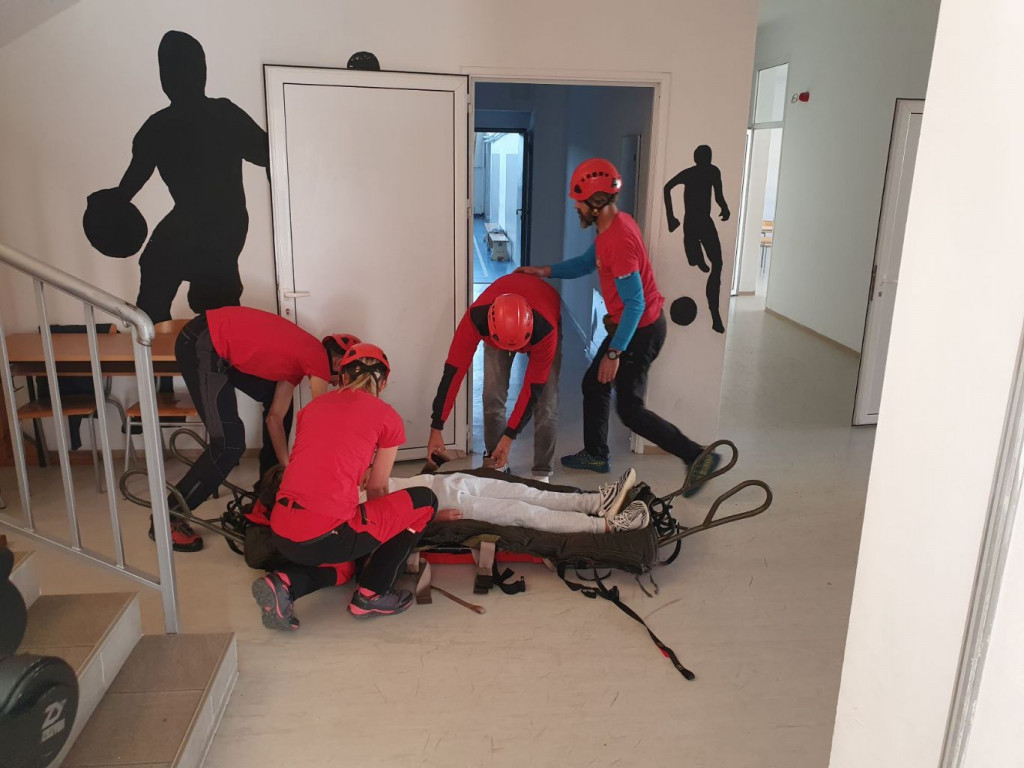 Vježba spašavatelji zaštita